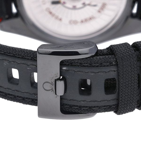 Omega Speedmaster Dark Side of the Moon 311.92.44.51.01.003